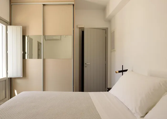 Messaria Apartment *