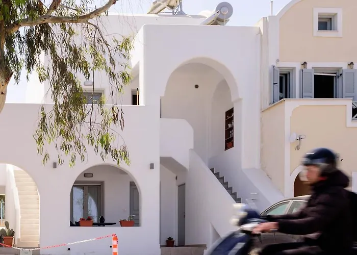 Apartment Messaria *